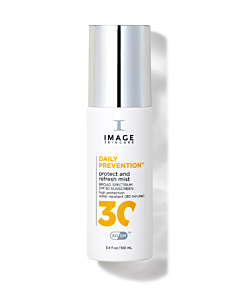 DAILY PREVENTION protect and refresh mist SPF 30